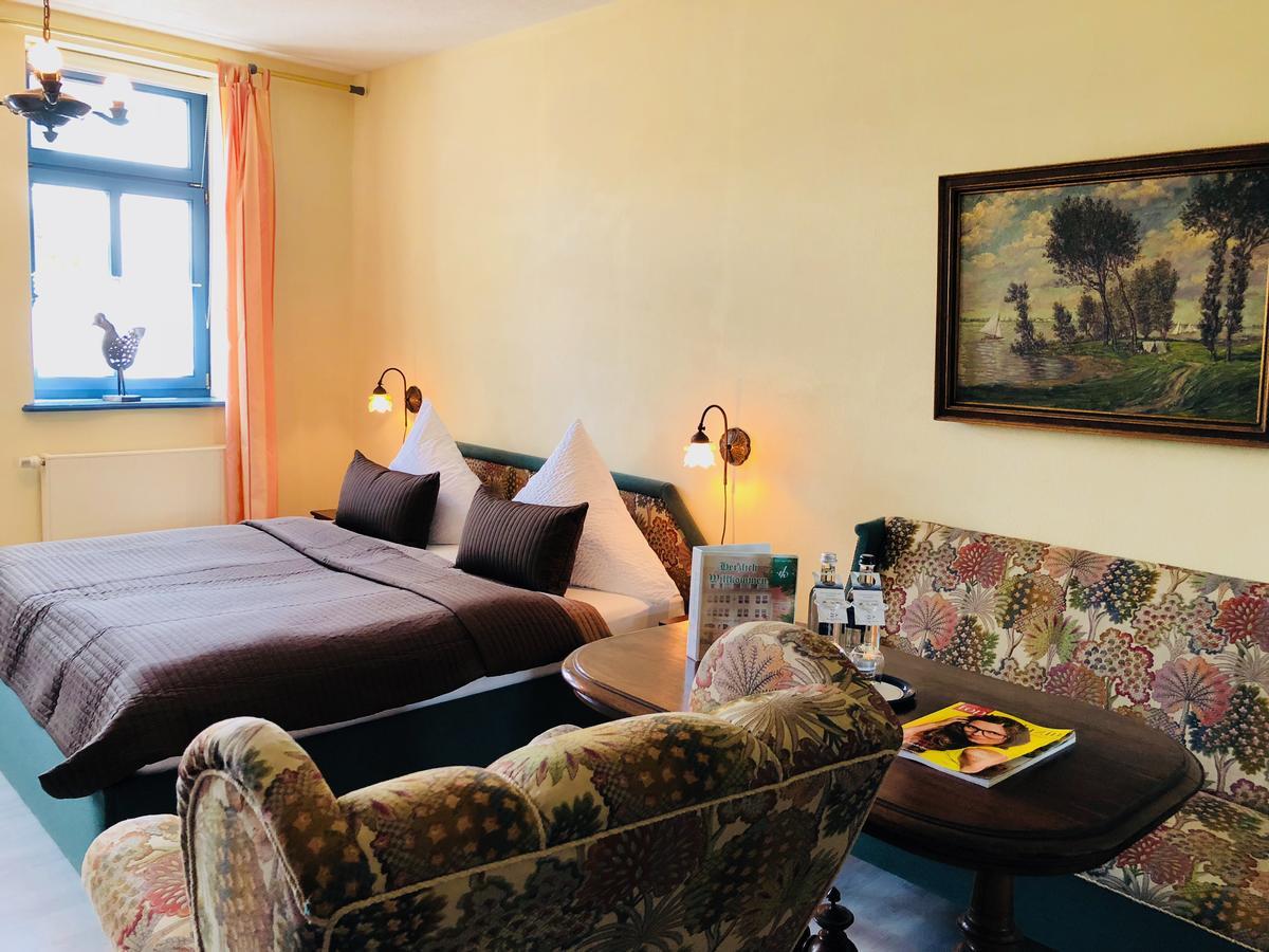 Hotel-Restaurant Thueringer Hof Bad Frankenhausen Pokoj fotografie